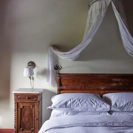 B&B Hotel La Piana Farm stay Borgo a Buggiano