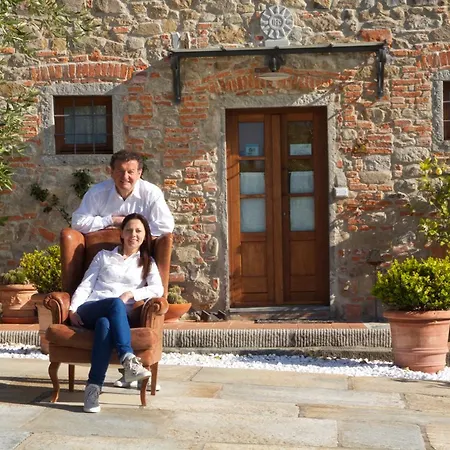 B&B Hotel La Piana Farm stay